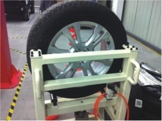 輪胎安裝臺(tái)